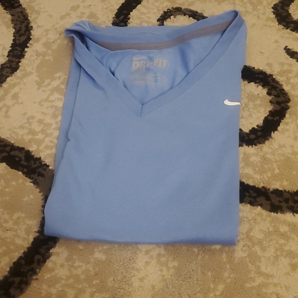 Nike dri-fit t-shirt